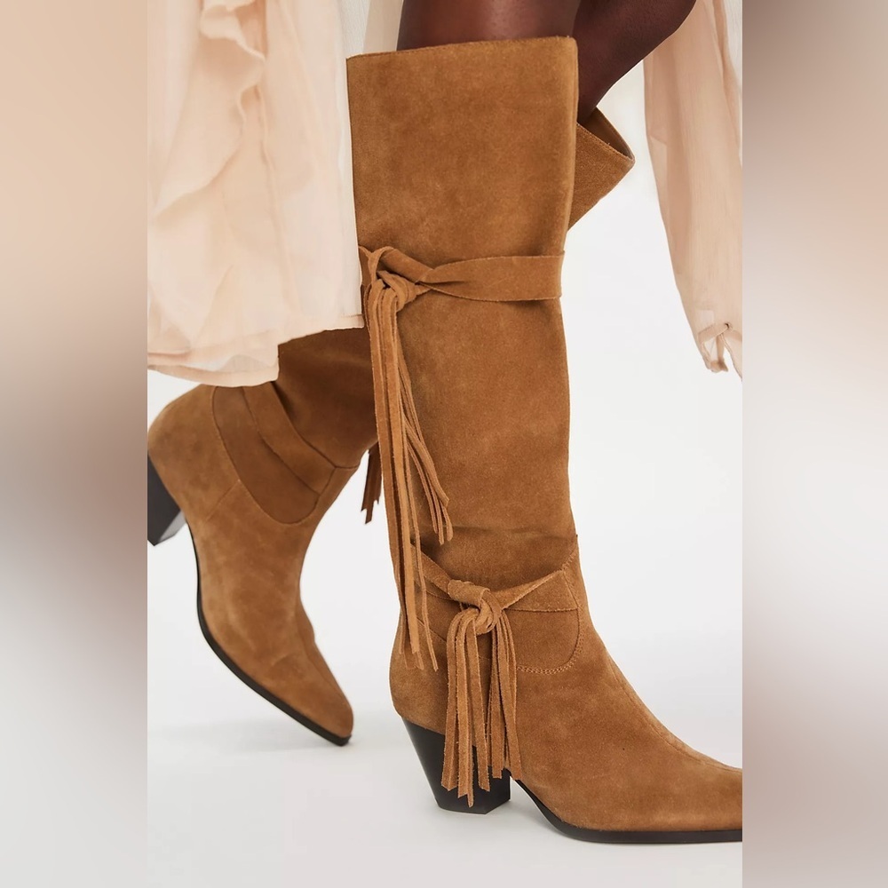 NWOB Free People Fast Lane Fringe Suede Boots - Sand Tan - Size 11